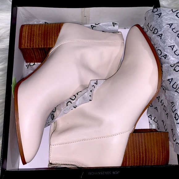 AQUA Women's Dante Pointed Toe Leather Booties - 100% Exclusive - Picture 9 of 10